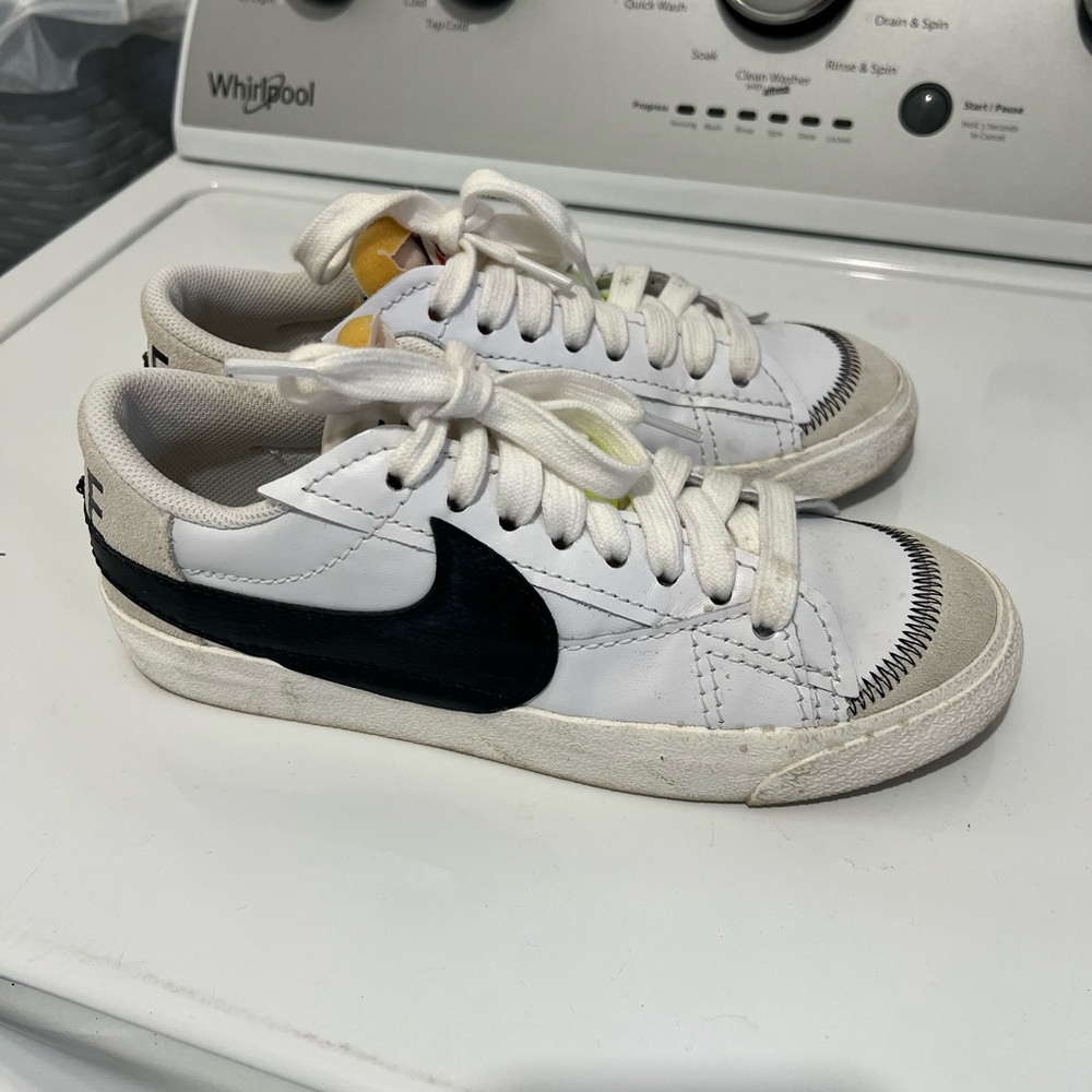 Nike shoes